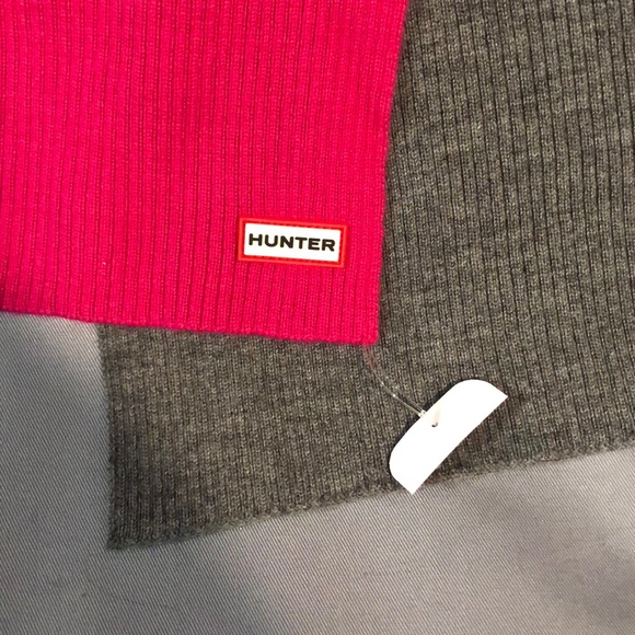 Hunter Wool Scarf - Picture 2 of 3